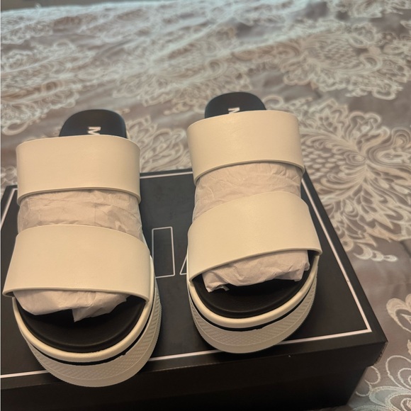 MIA Shoes - MIA White Platform Shoes with Classic Design